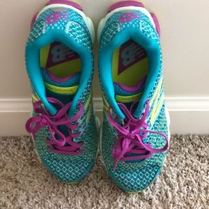 New Balance Shoes Womens